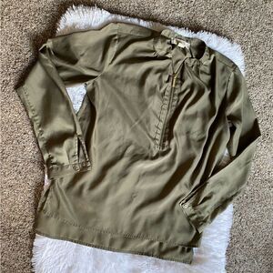 Michael Kors Long Sleeve Green Top Size 8 Quarter Zip